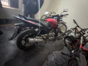 Bajaj Pulsar 150 2018 Red