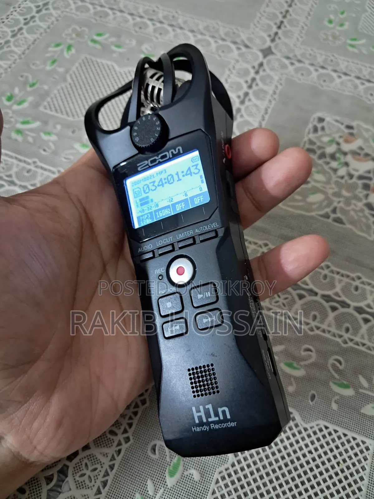 ZOOM H1n Professional Audio Recorder