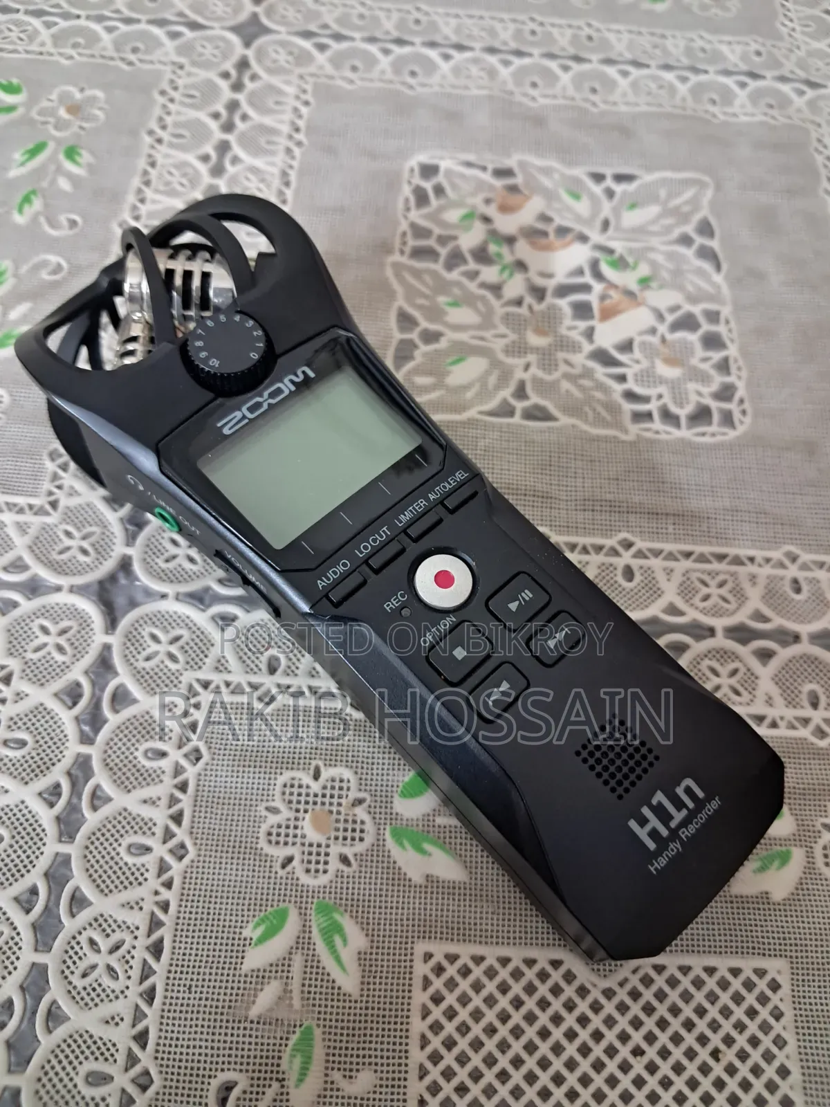 ZOOM H1n Professional Audio Recorder