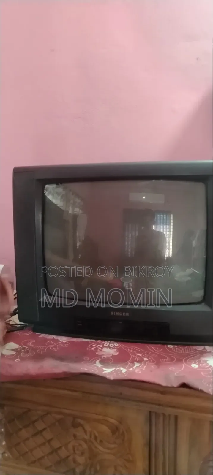 সিঙ্গারসিঙ্গার কোম্পানির ২১ ইঞ্চি একটি ভালো মানের টিভি