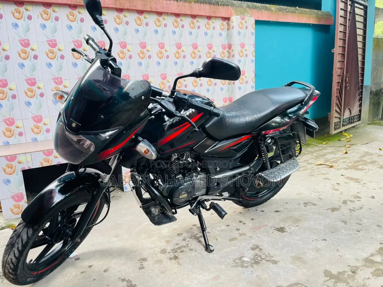 Bajaj Pulsar 150 2018 Black