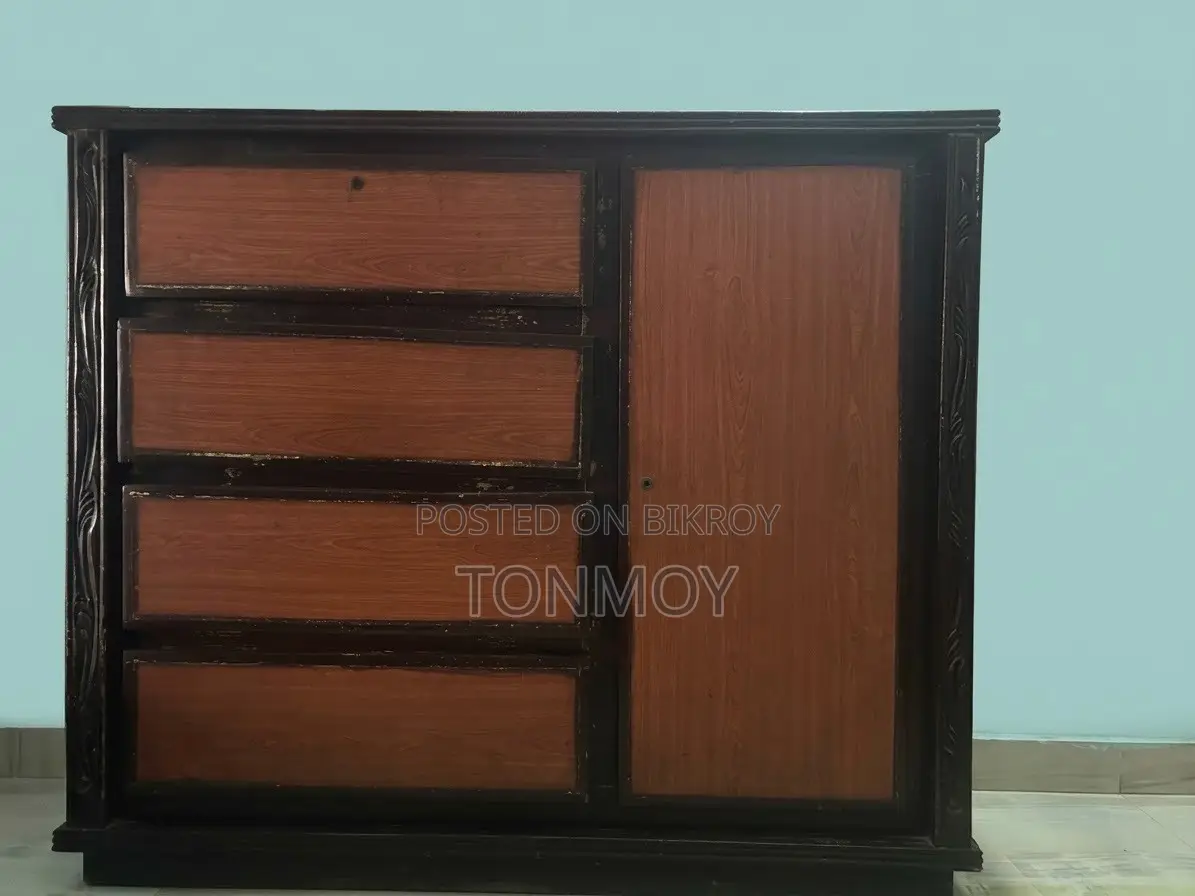 Used Wooden Wardrobe for Sale – Only 12,000 Taka