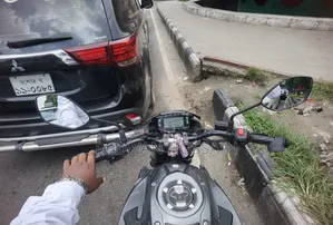 সুজুকি জিক্সার ২০১৯ গ্রে