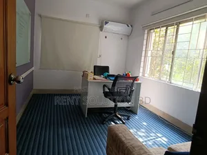 2300 Square Feet Office Space Rent at Gulshan 1