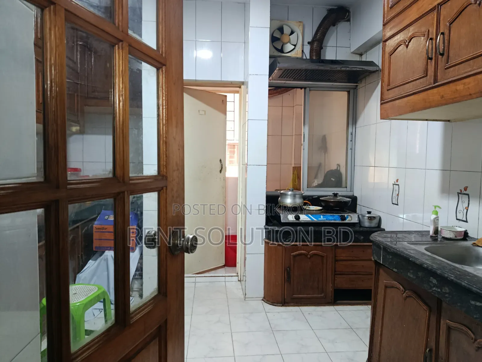 2300 Square Feet Office Space Rent at Gulshan 1