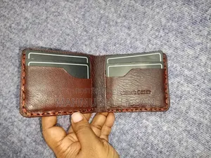 লেদার মানিব্যাগ (Leather MoneyBag)