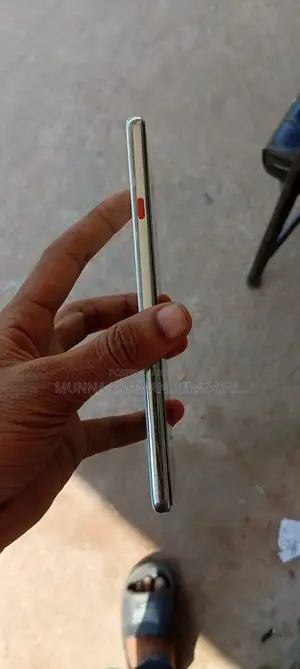 টেকনো ক্যামন ৪০ ২৫৬ জিবি ব্লু