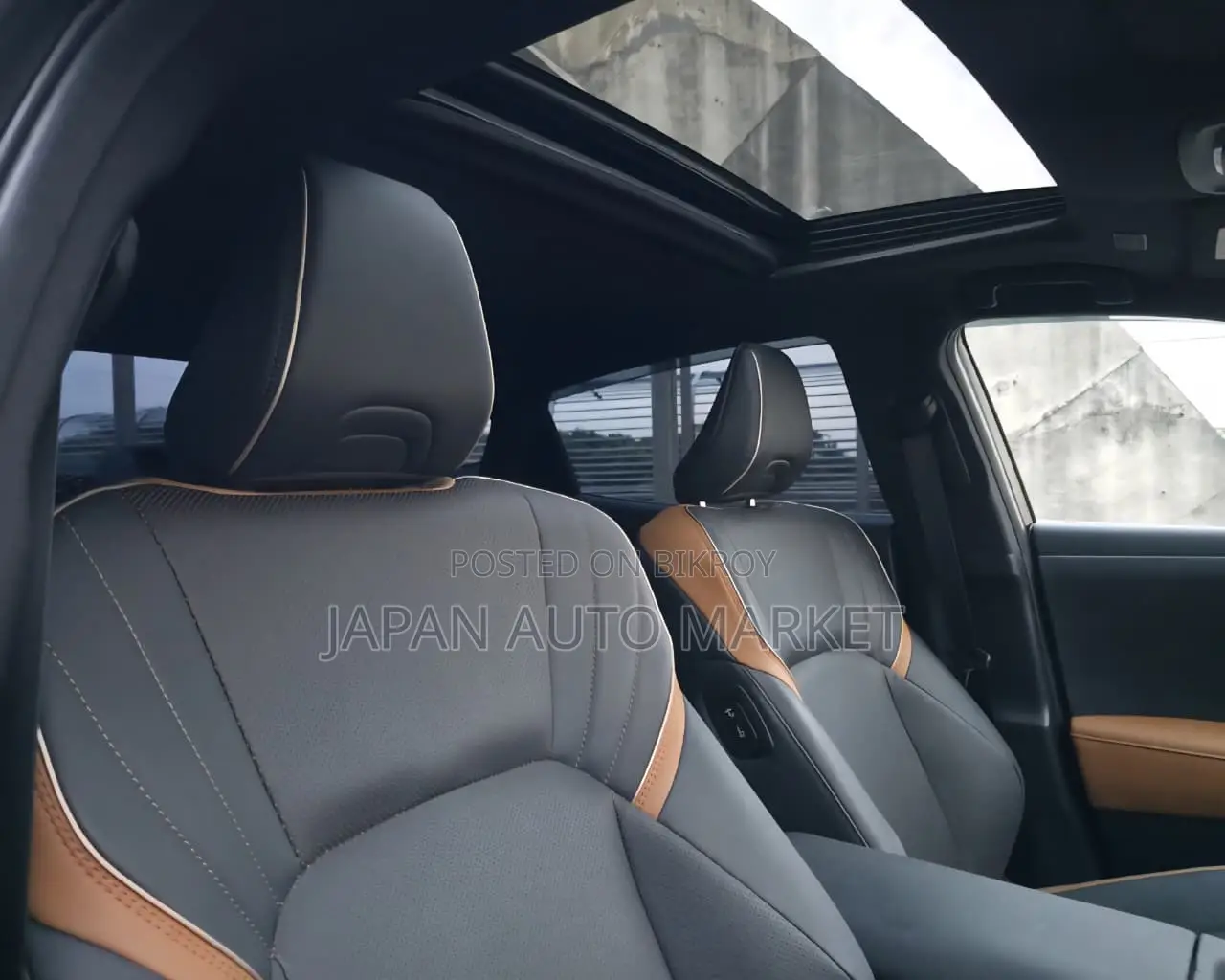 Toyota Crown 2022 Black