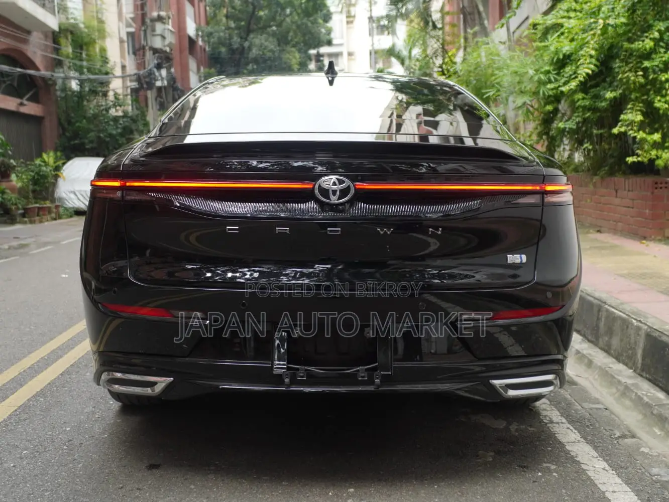 Toyota Crown 2022 Black