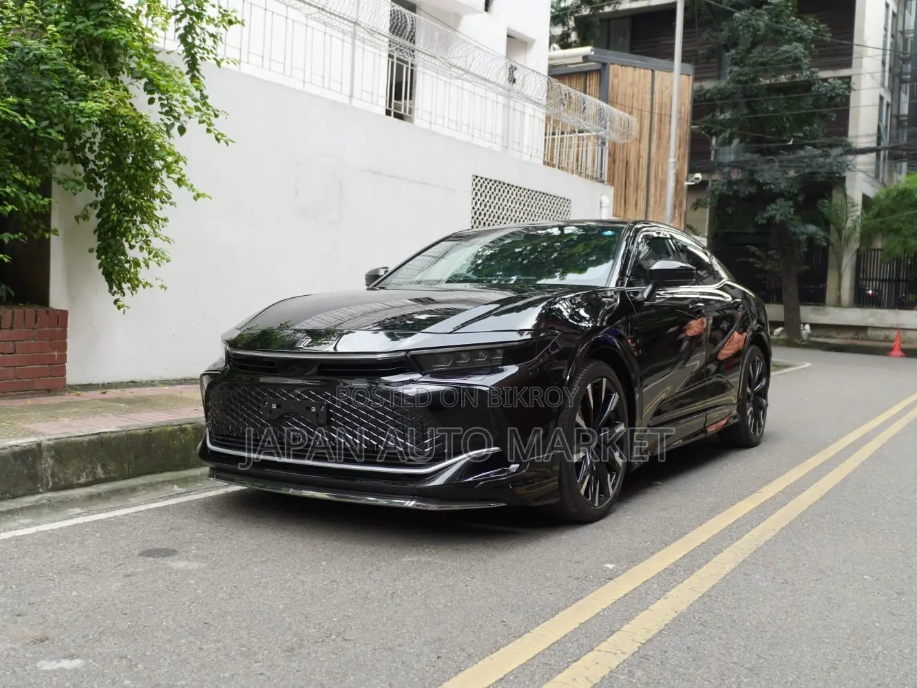 Toyota Crown 2022 Black