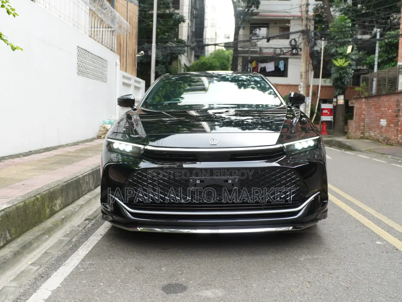 Toyota Crown 2022 Black