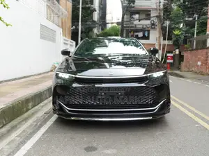 Toyota Crown 2022 Black