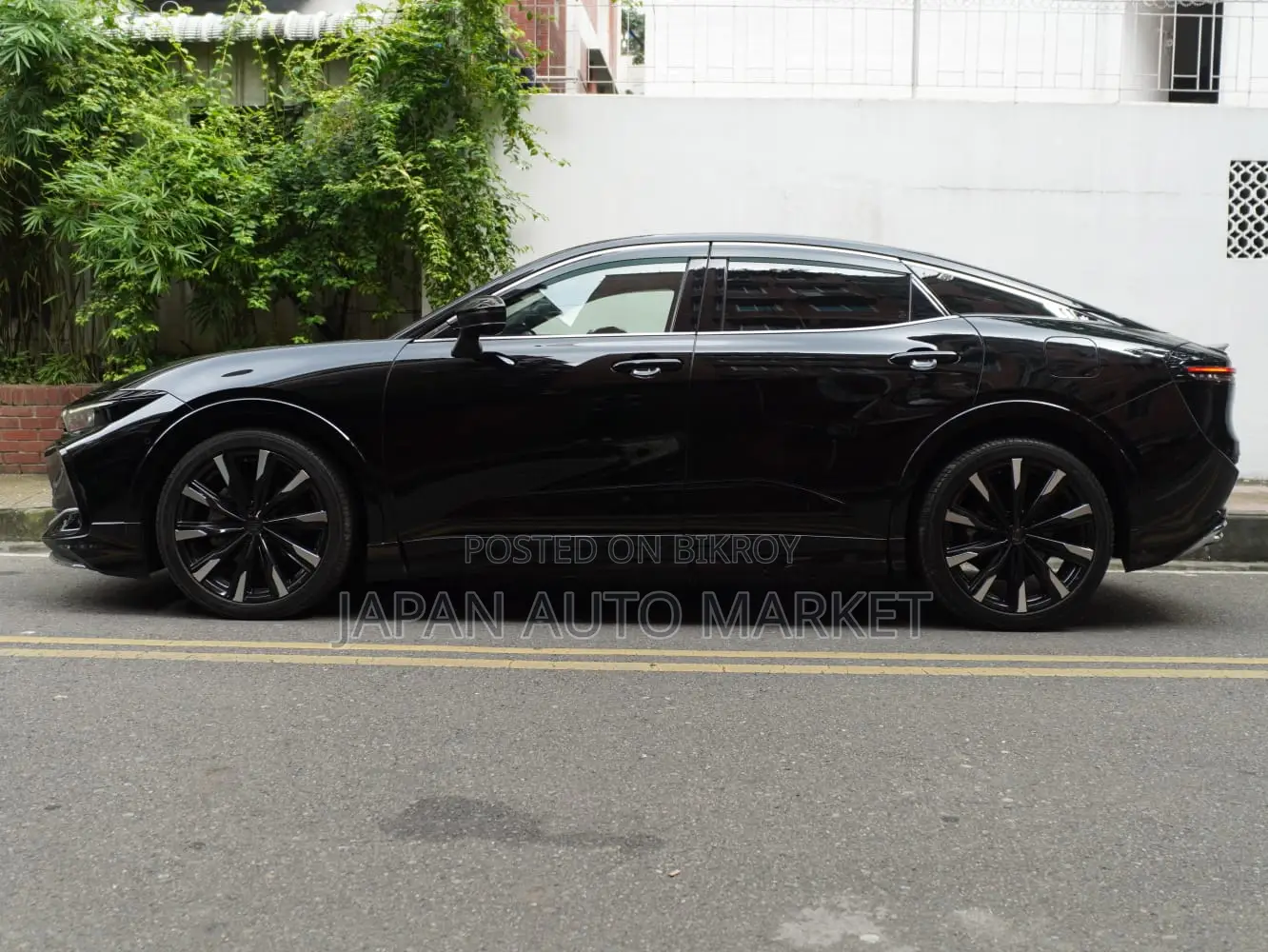 Toyota Crown 2022 Black