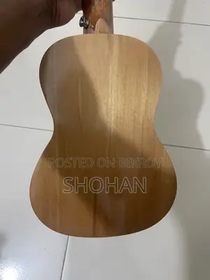 Ukulele for sale, full fresh new condition