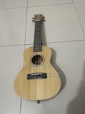 Ukulele for sale, full fresh new condition