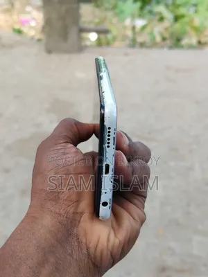 Vivo Y11 32 GB Blue
