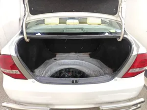 Toyota Axio 2010 White