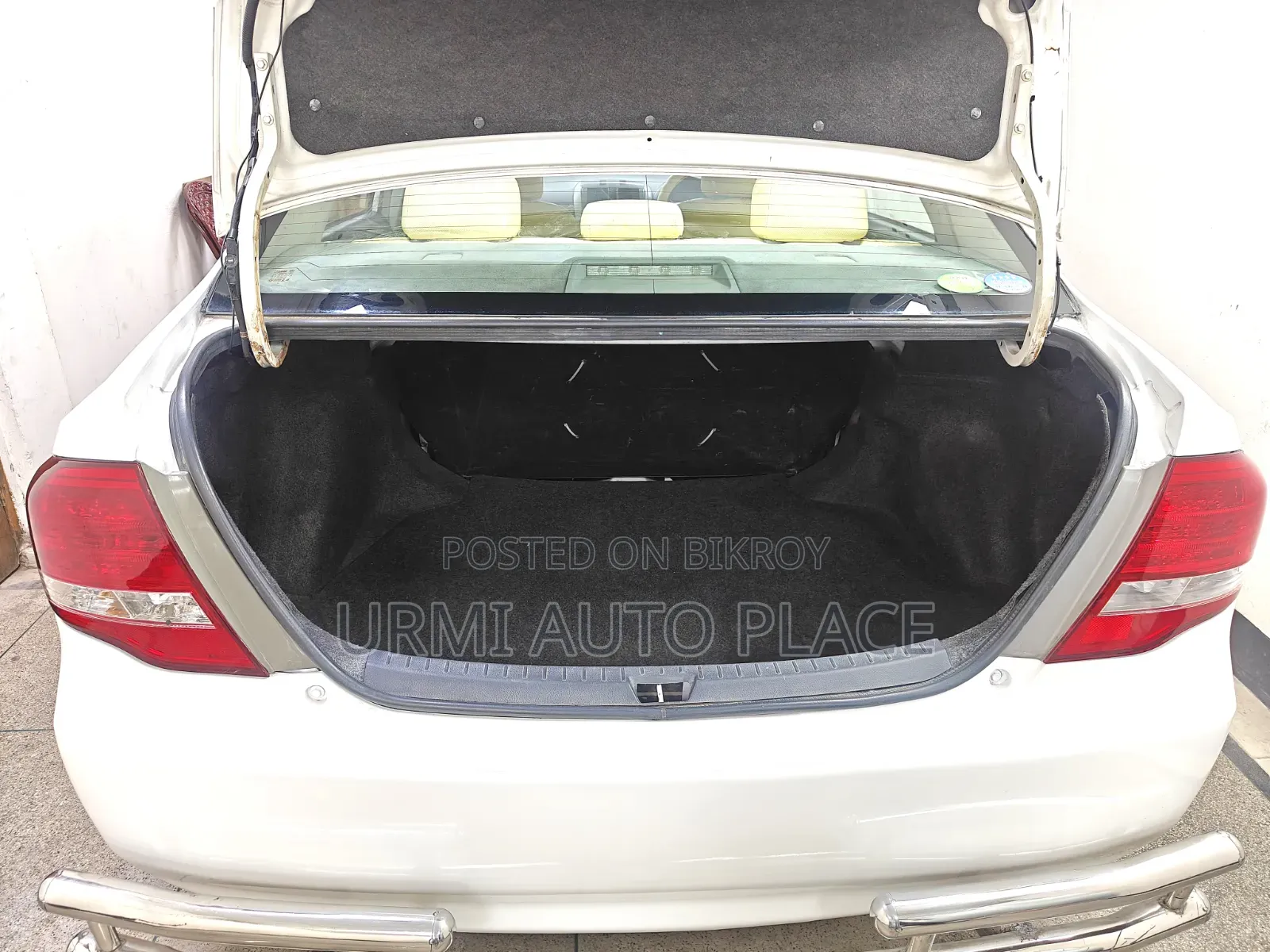 Toyota Axio 2010 White
