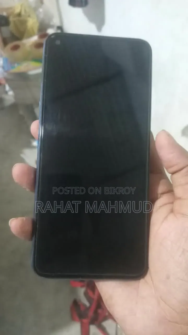 রিয়েলমি ৬ ১২৮ জিবি ব্লু