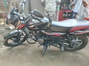 বাজাজ ডিসকভার ১০০ ২০১৪ ব্ল্যাক