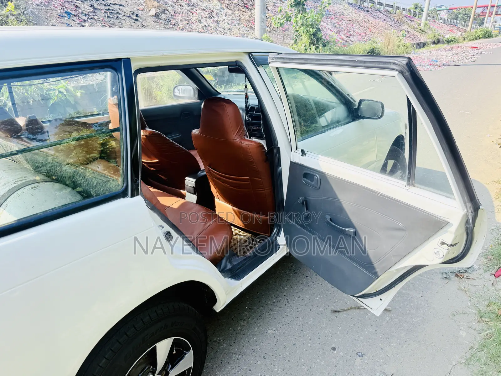 Toyota Corolla Sedan 2001 White