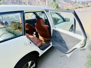 Toyota Corolla Sedan 2001 White