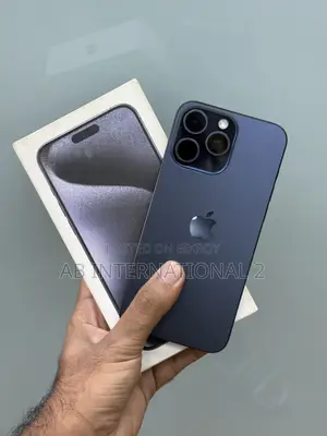 অ্যাপল আইফোন ১৫ প্রো ম্যাক্স ২৫৬ জিবি নীল