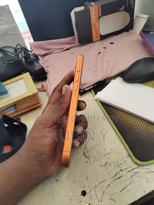 VMAX V17 Pro Max 128 GB Orange