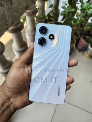 Infinix Hot 30 128 GB Blue