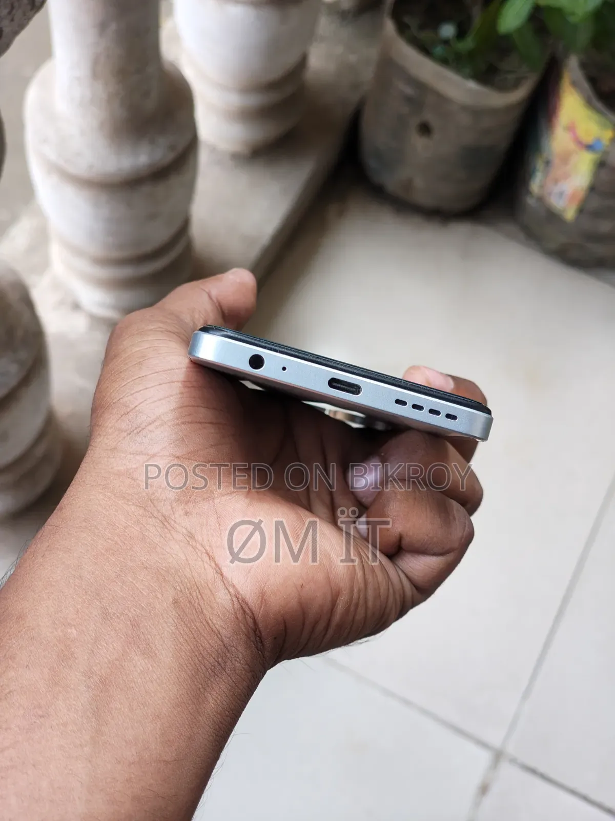 Infinix Hot 30 128 GB Blue