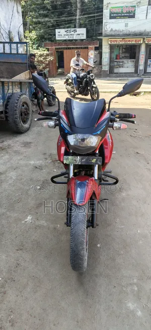 TVS Apache RTR 160 2V 2015 Red