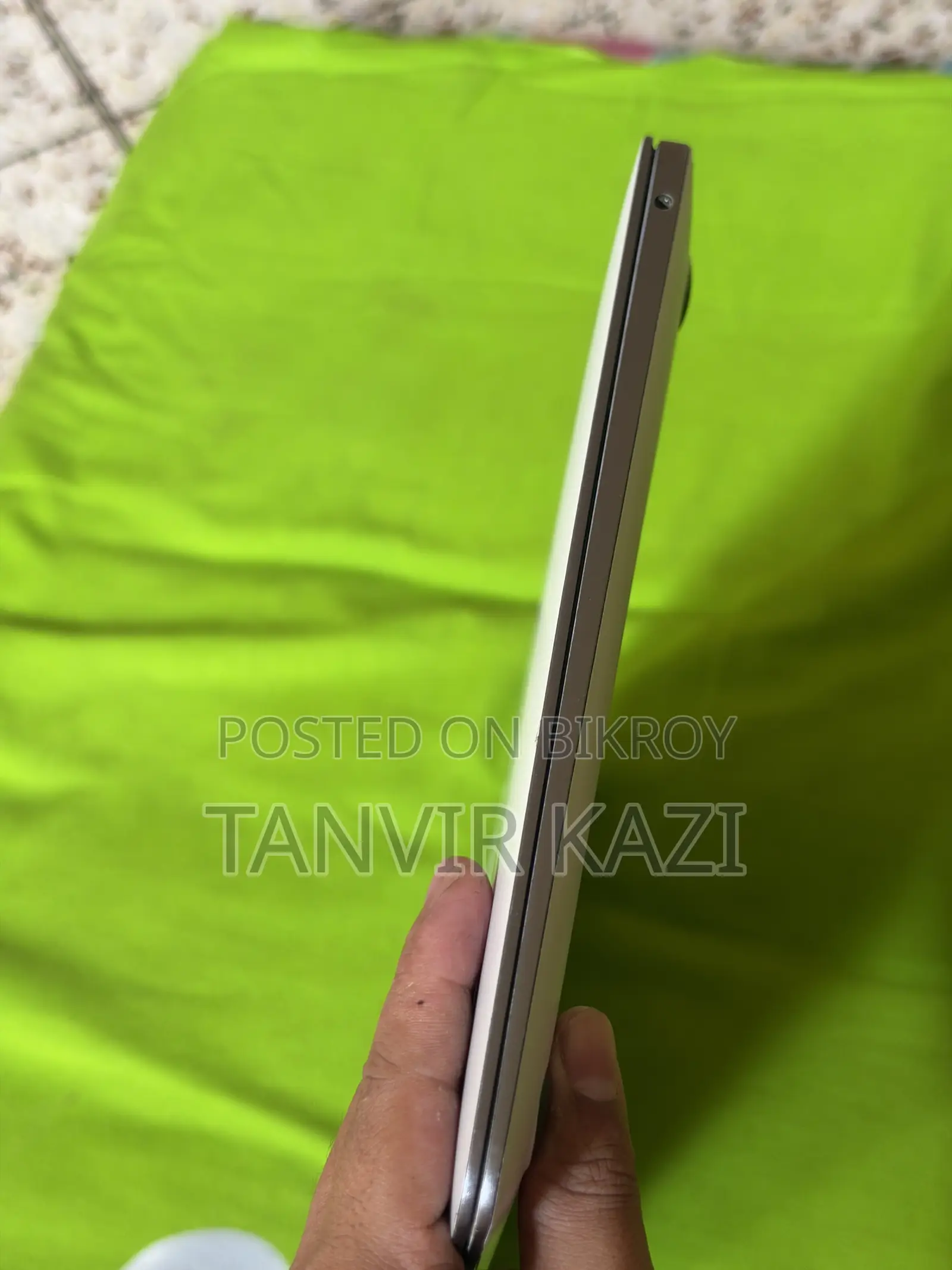 Laptop Apple MacBook Air 2020 8GB Intel Core i5 eMMC 256GB