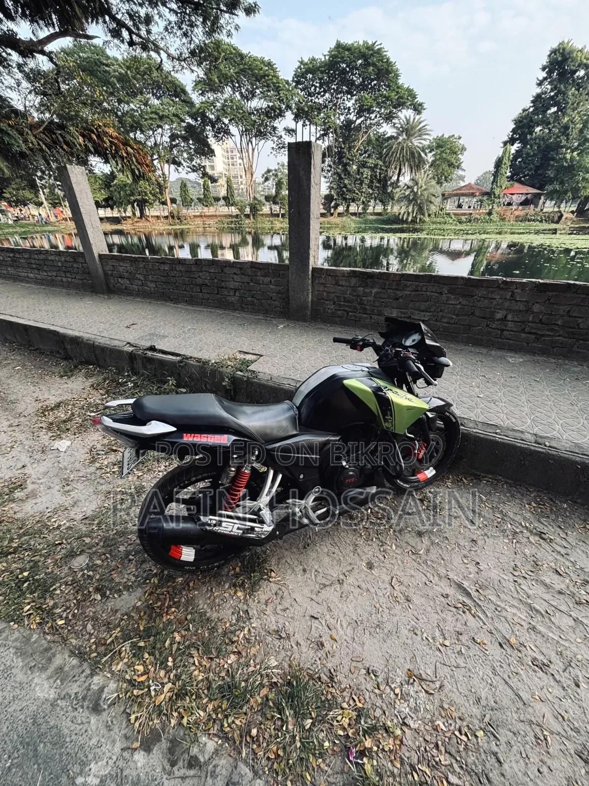 TVS Apache RTR 160 2V 2016 Green