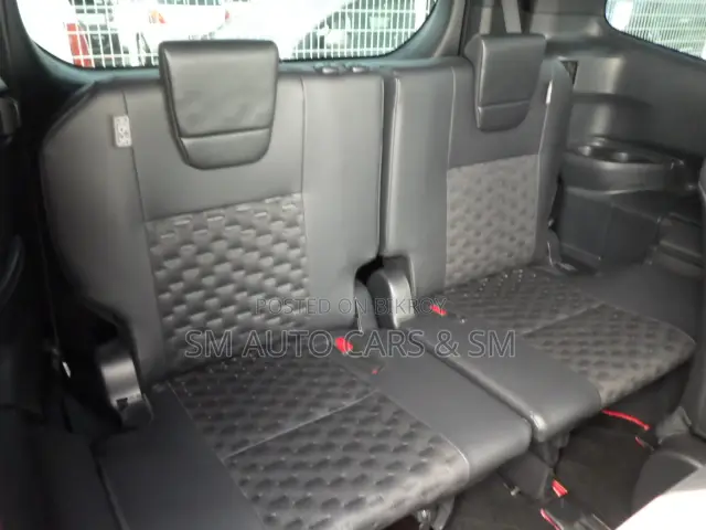 Toyota Voxy Hybrid S-Z 2WD 7-Seater 2024 Black