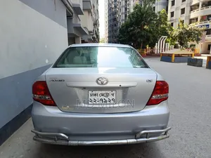 Toyota Axio 1.5 G 2WD 2011 Silver