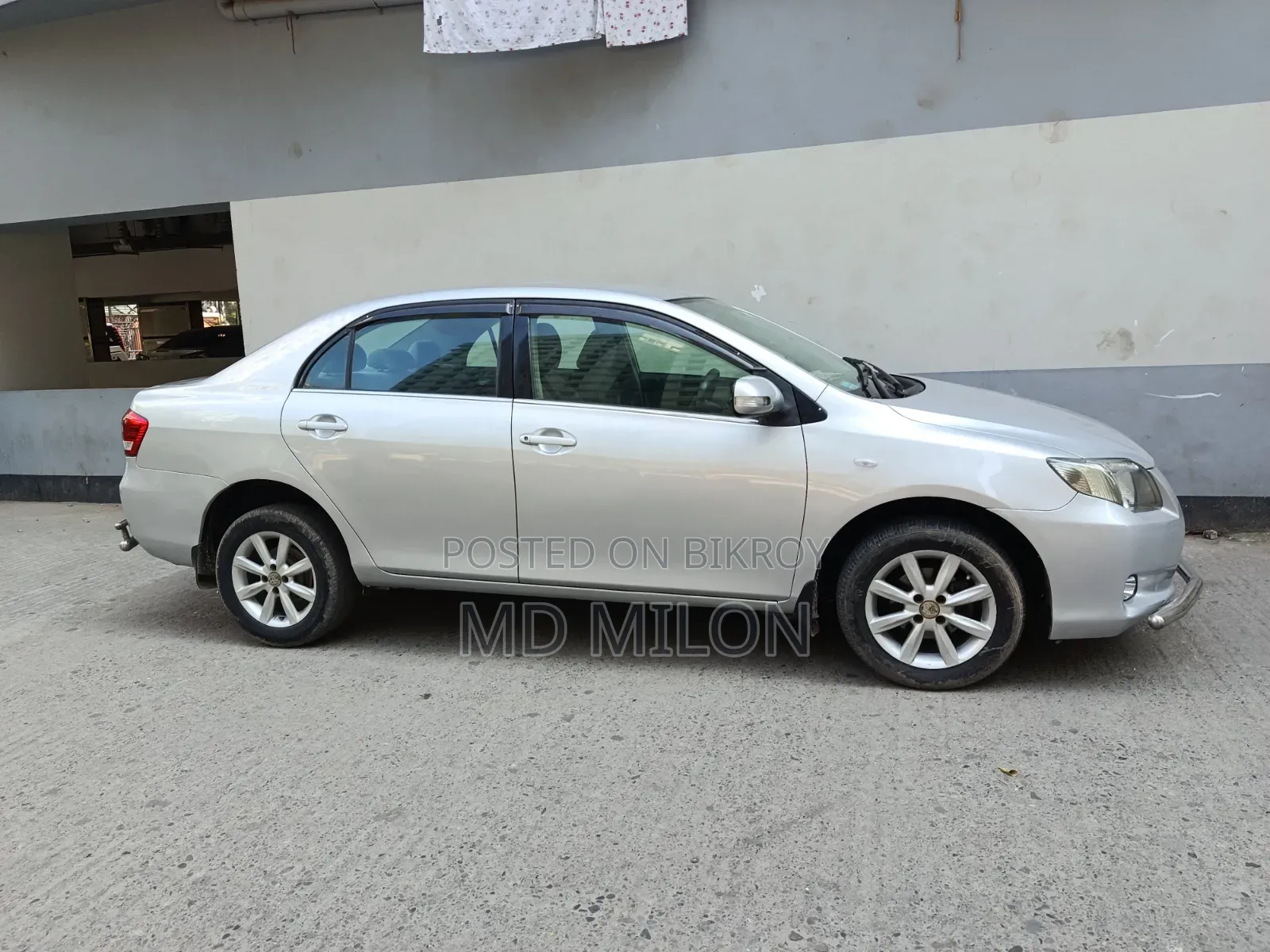 Toyota Axio 1.5 G 2WD 2011 Silver