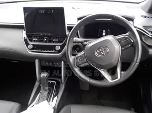 Toyota Corolla Cross 2024 Pearl