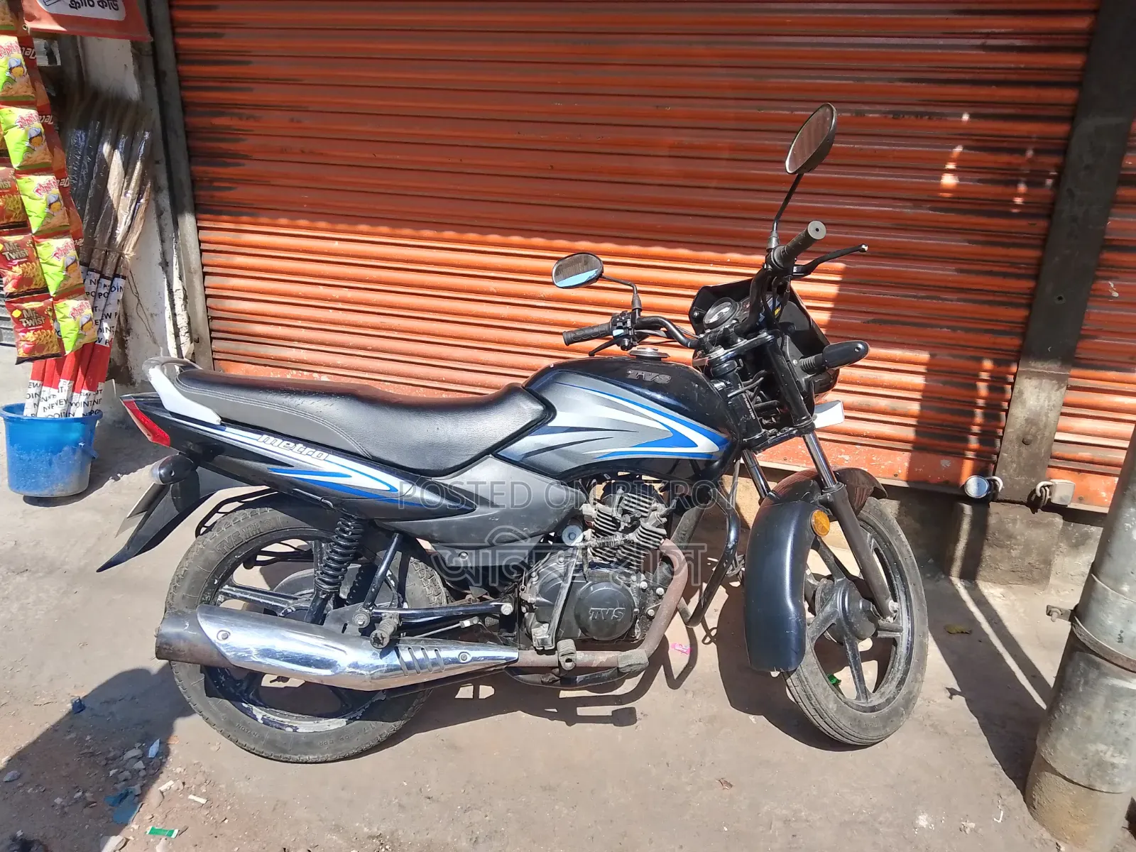 নতুন টিভিএস মেট্রো ২০২১ কালো