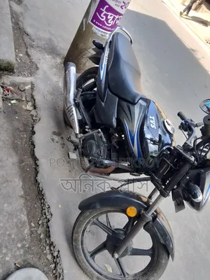 নতুন টিভিএস মেট্রো ২০২১ কালো