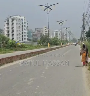 বসুন্ধরা এল ব্লকে ৩ কাঠা দক্ষিন পশ্চিম কনার প্লট বিক্রয় ১৩০×২৫ ফুট