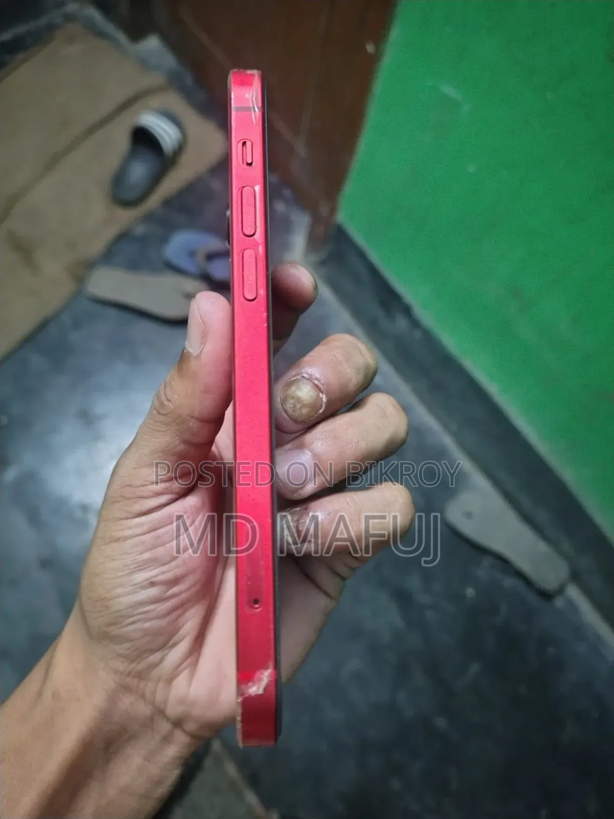 অ্যাপল আইফোন ১২ ৬৪ জিবি রেড