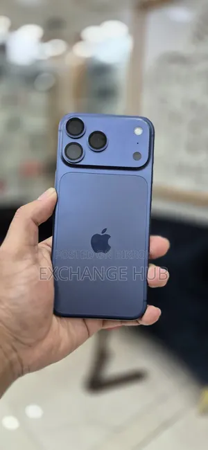 অ্যাপল আইফোন ১৭ প্রো ম্যাক্স ২৫৬ জিবি ব্লু
