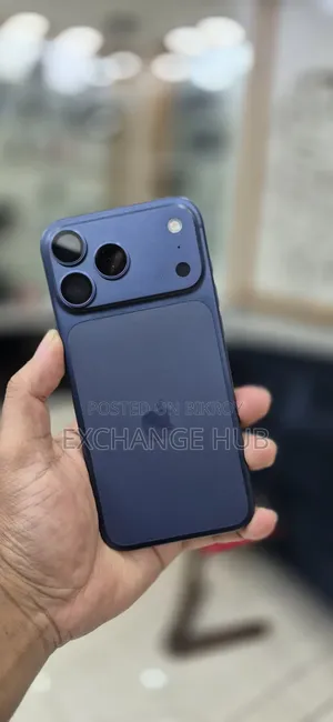 অ্যাপল আইফোন ১৭ প্রো ম্যাক্স ২৫৬ জিবি ব্লু