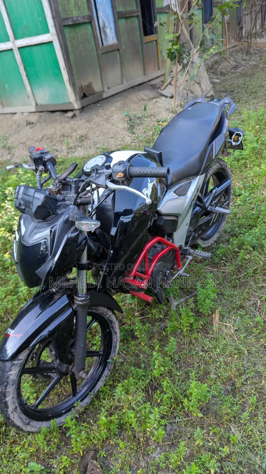 TVS Apache 160 4V 2023 Black