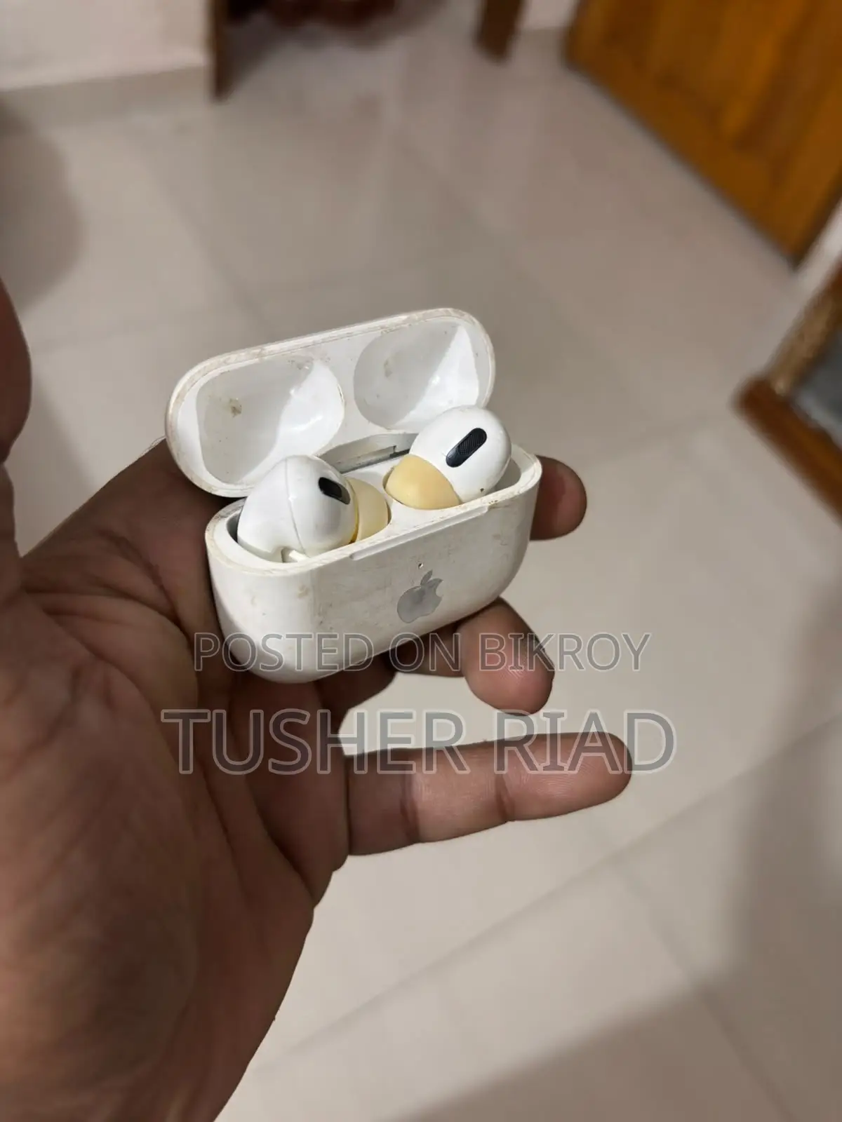 Apple AirPods Pro (Chinese Copy) | Fresh Condition