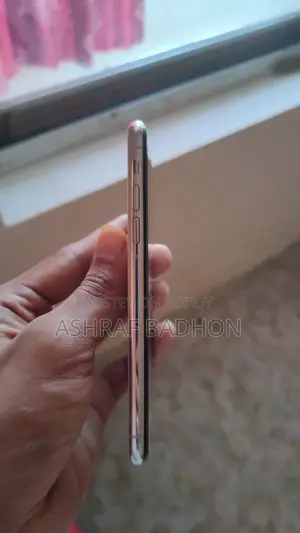Apple iPhone X 64 GB White