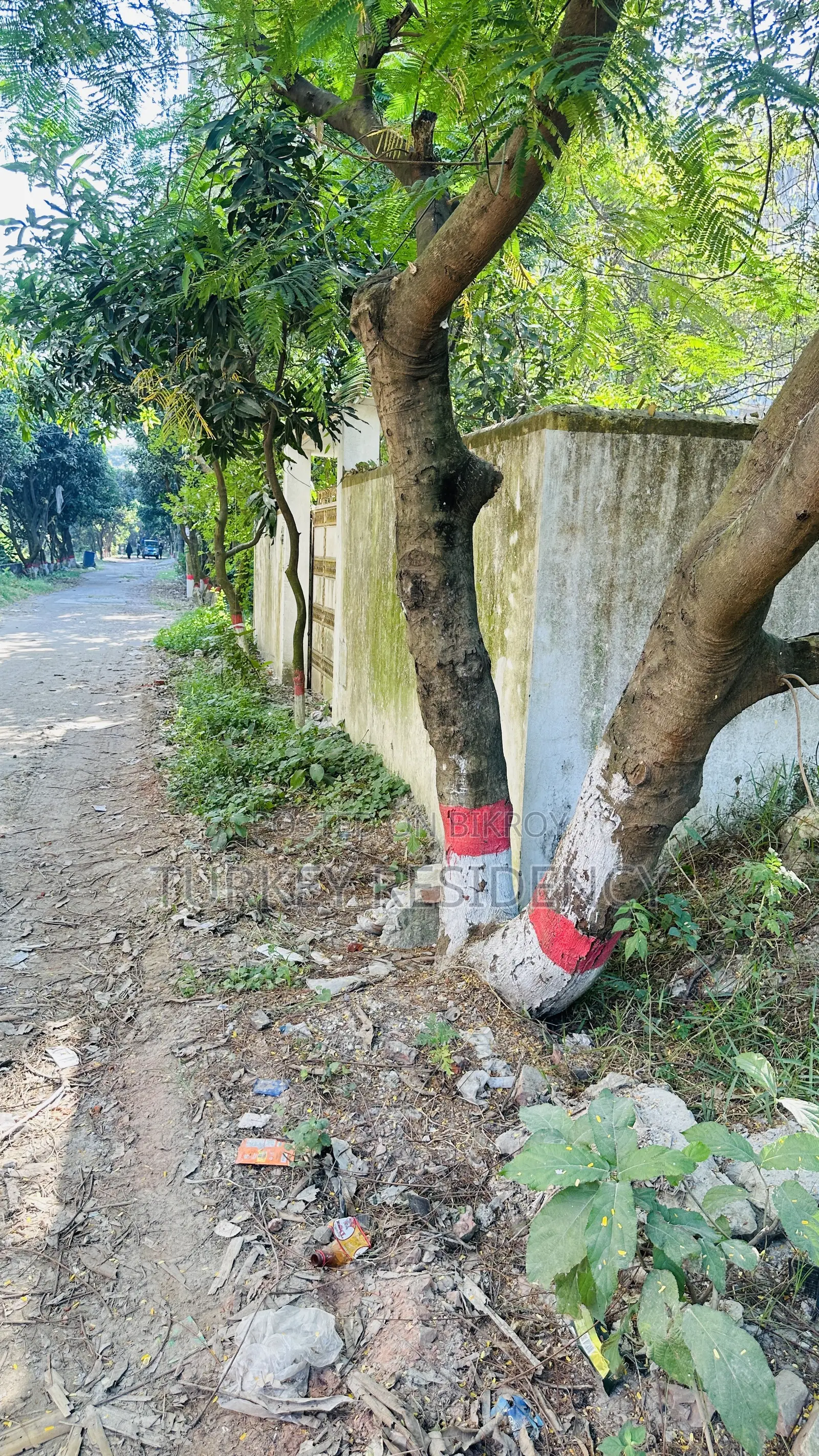 জমি বিক্রি আতি বাজার মডেল টাউন