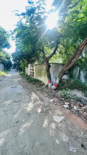 জমি বিক্রি আতি বাজার মডেল টাউন