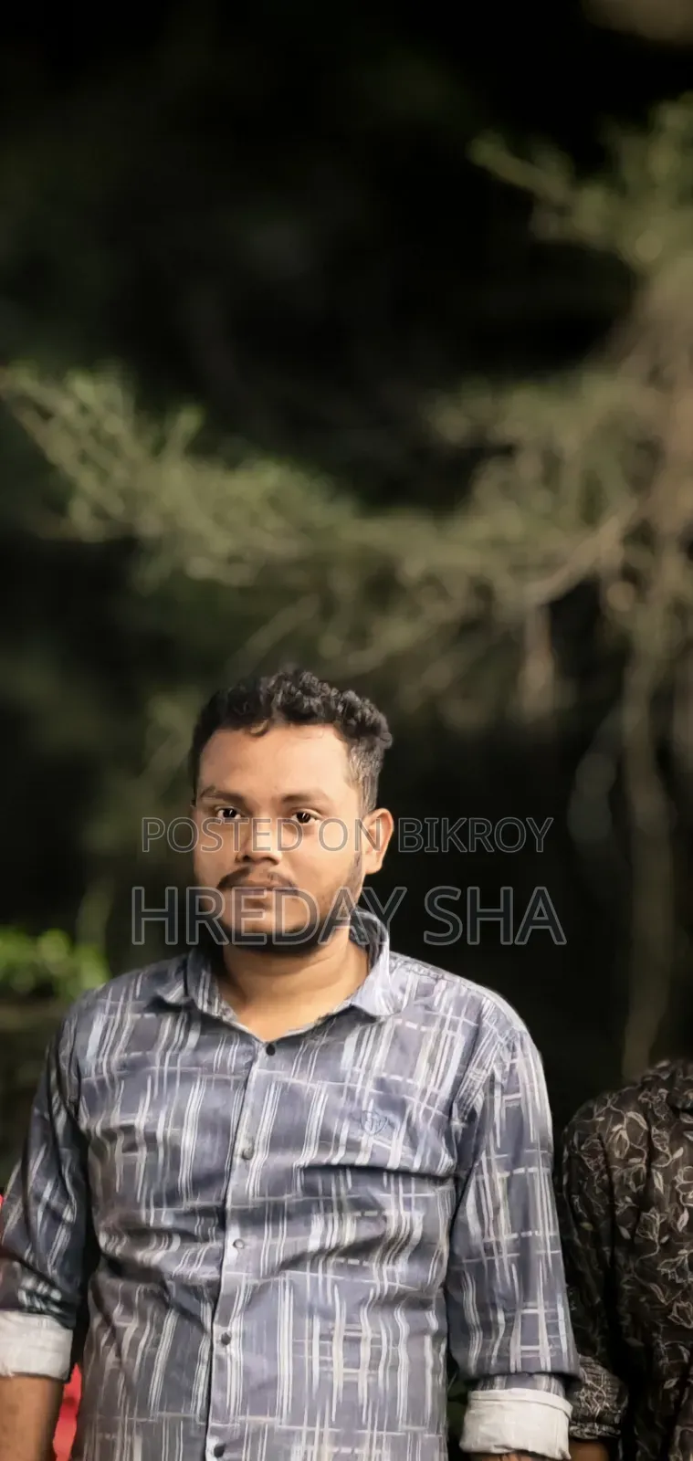 জরুরী একটা কাজের প্রয়োজন আমার