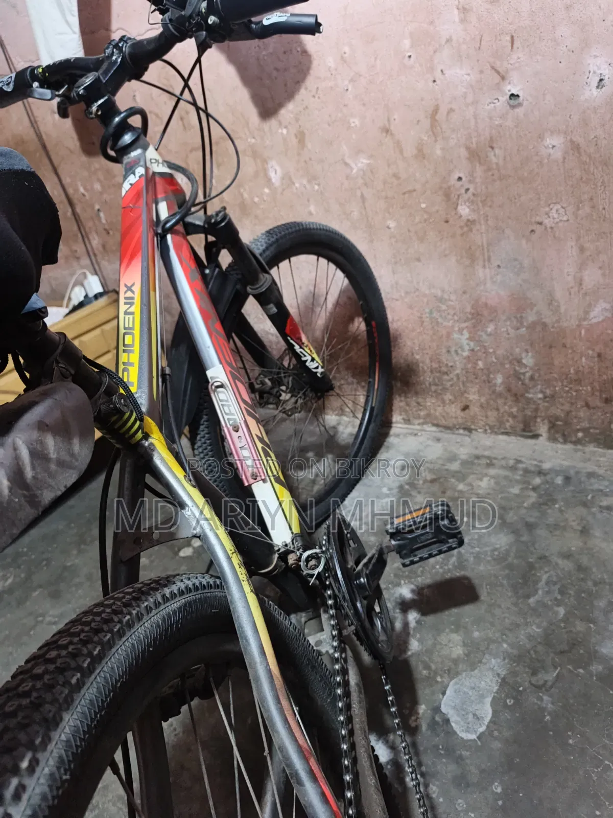 This is a good gear cycle looks very nice and front and back wheels